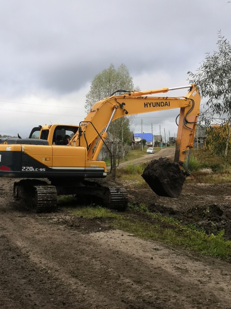Экскаватор удовольствие дорогое. Экскаватор удовольствие дорогое.jpg