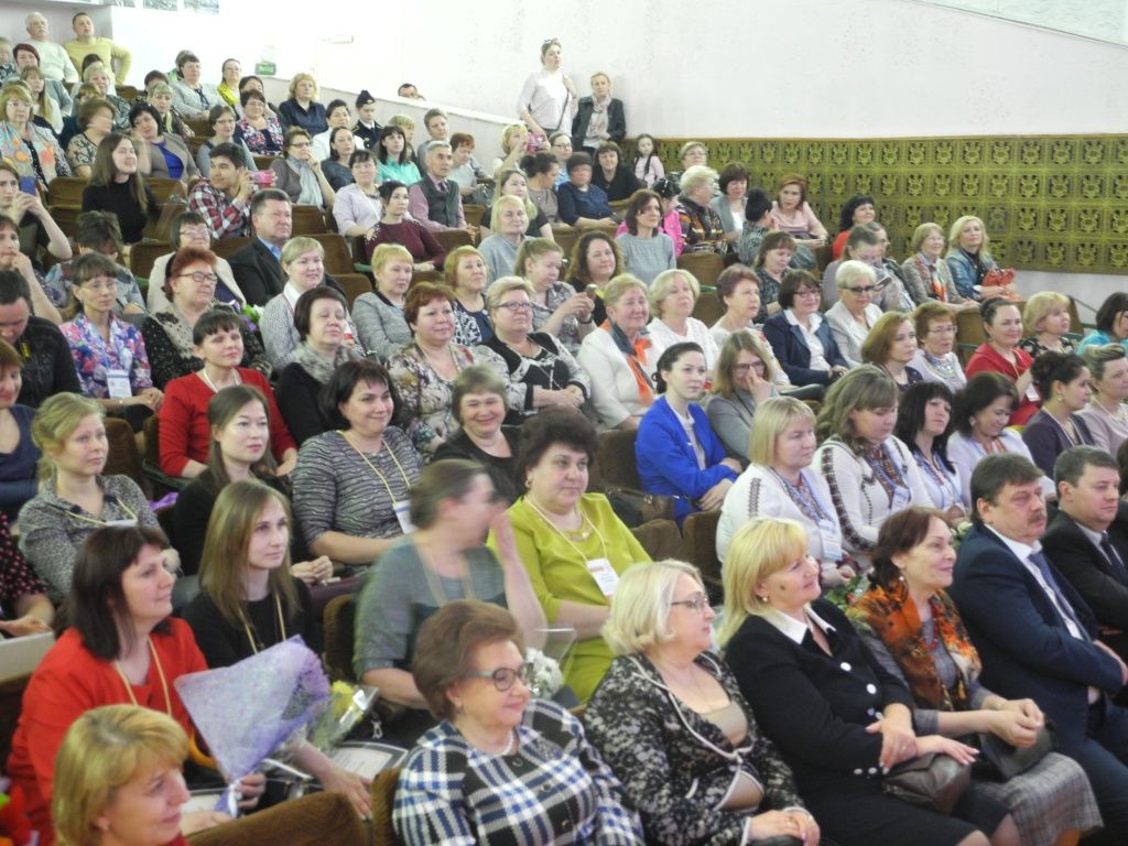 Зал не уставал аплодировать. (фото Натальи Кулишовой.