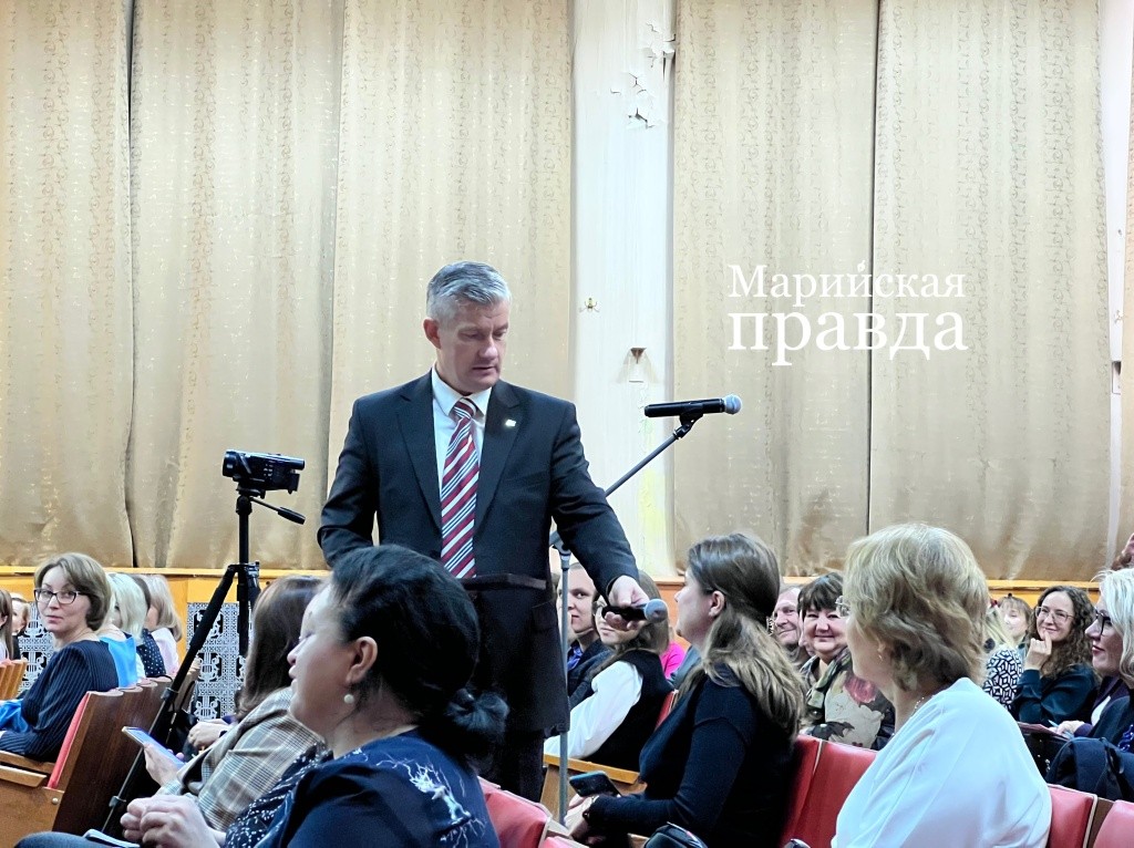 Олег Моисеев