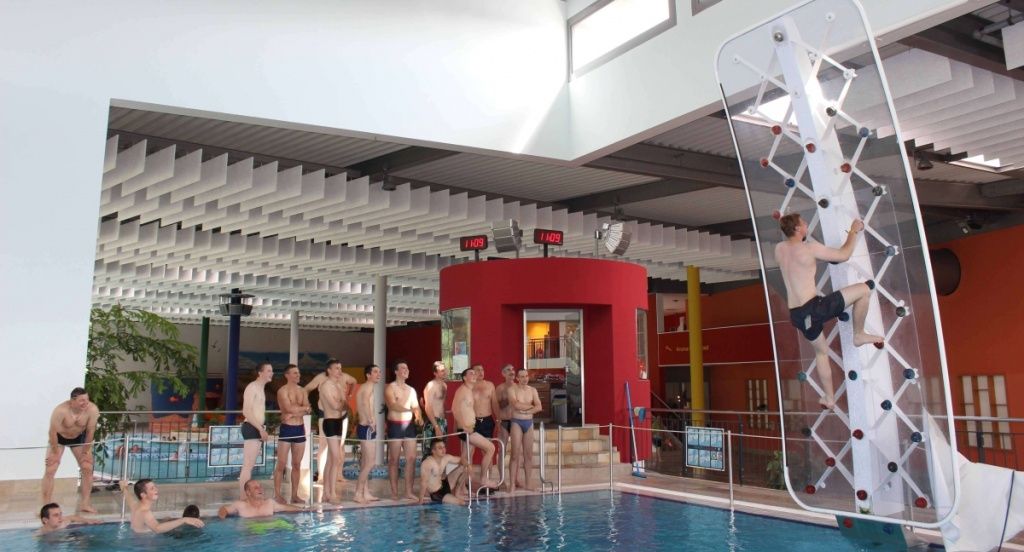 В БАССЕЙНЕ.1.jpg