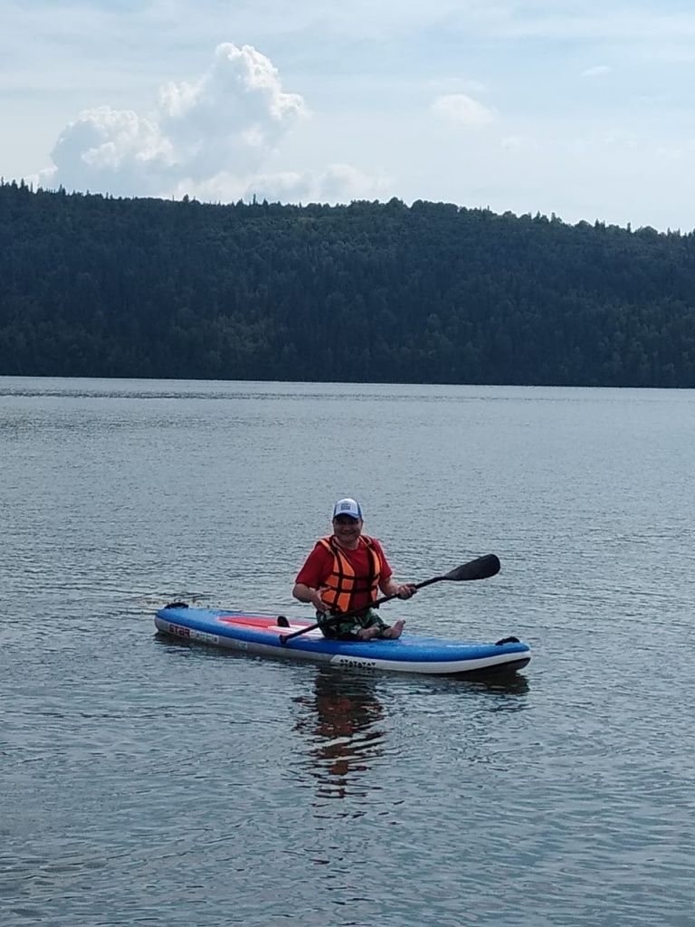 Виталий Курзенев впервые вышел на воду, до этого занимался пауэрлифтингом. (фото предоставлено Виталием Курзеневым). Виталий Курзенев впервые вышел на воду, до этого занимался пауэрлифтингом. (фото предоставлено Виталием Курзеневым).