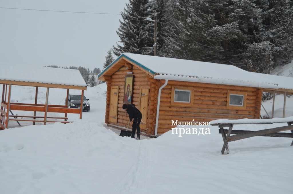 Для купели изготовили красивый добротный сруб 1.jpg