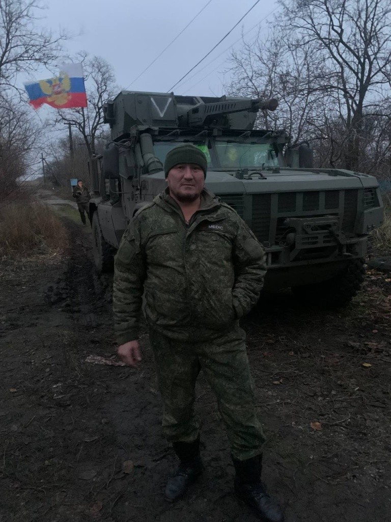 Решение стать добровольцем принял сердцем. (Фото из семейного архива предоставлено Русланом Кулешниковым).