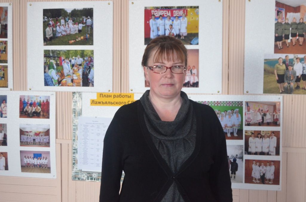 Почти вся жизнь Маргариты Веткиной связана с Лажъяльским Домом культуры.JPG