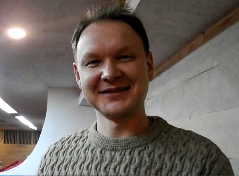 Роман Ефремов