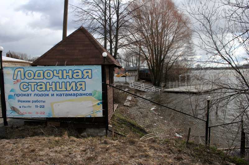 lodochnaya_stantsiya_ustoyala