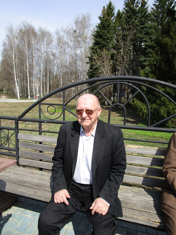 Виктор Бадаев